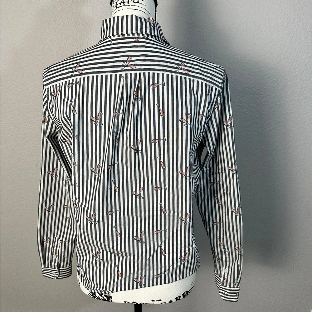 Banana Republic Champagne 🥂 Glass Button down - Picture 3 of 4